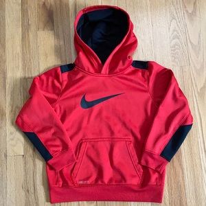 Nike boy’s hoodie ❤️🖤